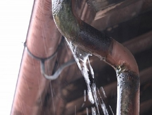 雨樋の劣化症状1